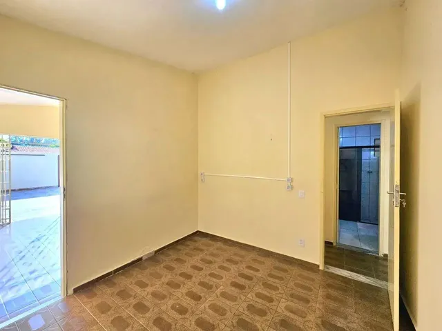 Imagem 6: Casa no Conj. de Ponta Negra com Excelente Localização