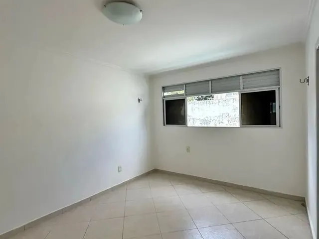 Imagem 9: Imóvel para Venda Possui 110 Metros Quadrados com 3 Quartos em Petrópolis - Natal - Rn