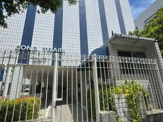 Imagem 6: Imóvel para Venda Possui 110 Metros Quadrados com 3 Quartos em Petrópolis - Natal - Rn