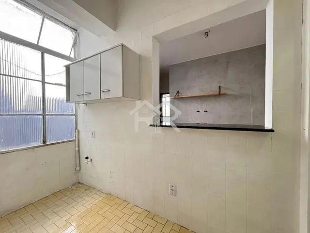 Imagem 13: Apartamento Semimobiliado com 02 Quartos para Alugar em Porto Alegre no Bairro Santana