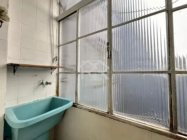 Imagem 14: Apartamento Semimobiliado com 02 Quartos para Alugar em Porto Alegre no Bairro Santana