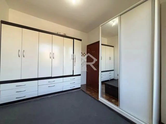 Imagem 2: Apartamento Semimobiliado com 02 Quartos para Alugar em Porto Alegre no Bairro Santana