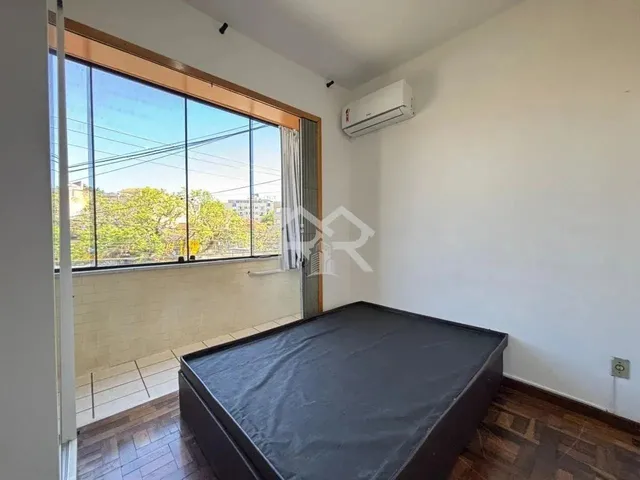 Imagem 7: Apartamento Semimobiliado com 02 Quartos para Alugar em Porto Alegre no Bairro Santana