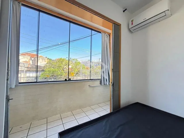 Imagem 11: Apartamento Semimobiliado com 02 Quartos para Alugar em Porto Alegre no Bairro Santana