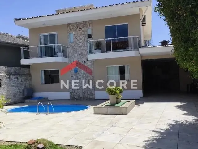 Imagem: Casa em Rua do Chalé - Campeche - Florianópolis/Sc