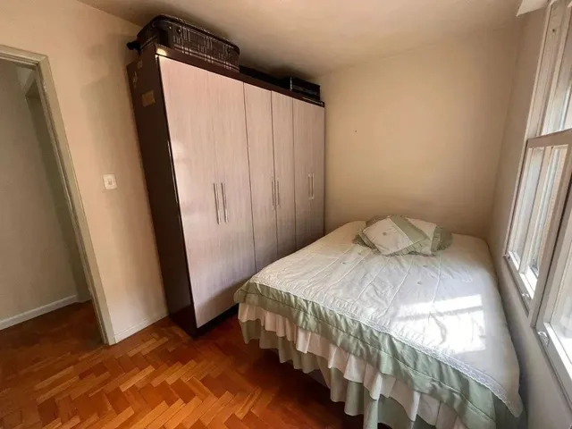 Imagem 12: Apartamento com 3 Quartos para Alugar no Bairro Petrópolis em Porto Alegre