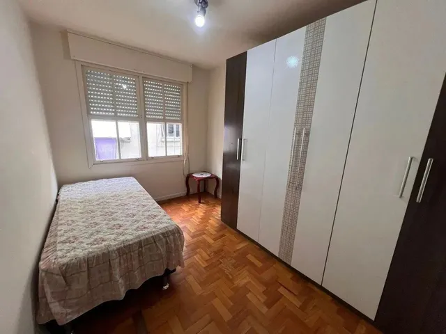 Imagem 15: Apartamento com 3 Quartos para Alugar no Bairro Petrópolis em Porto Alegre