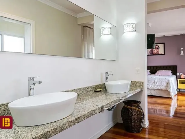 Imagem 10: Casa À Venda com 363 M² de Área Privativa no Morro das Pedras em Florianópolis Sc