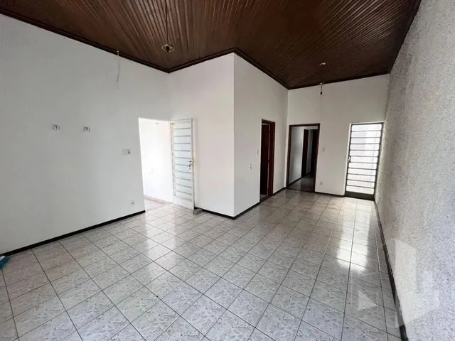 Imagem: Casa com 3 Dormitórios para Alugar por