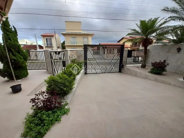 Imagem 2: Casa 4D À Venda no Santos Dumont em Florianópolis