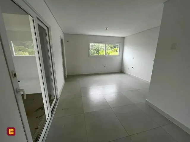 Imagem 8: Casa 2 Dormitorios, Suite, 2 Vagas, Rio Tavares.