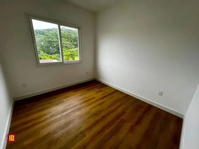 Imagem 4: Casa 2 Dormitorios, Suite, 2 Vagas, Rio Tavares.