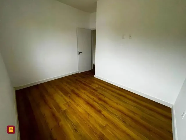 Imagem 12: Casa 2 Dormitorios, Suite, 2 Vagas, Rio Tavares.