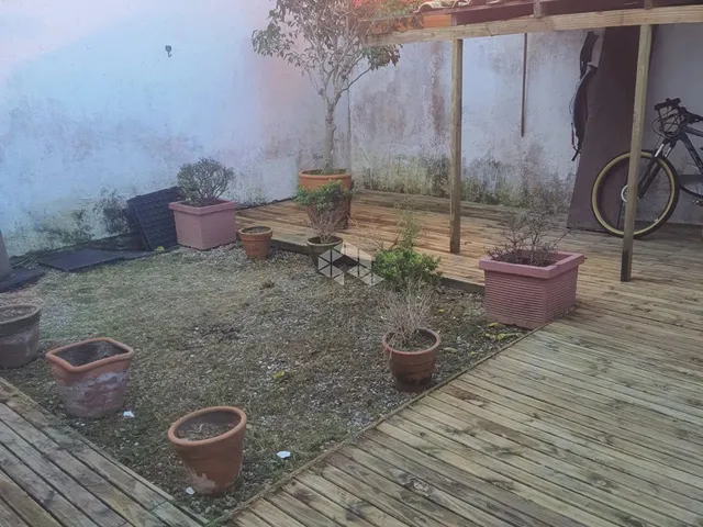 Imagem 13: Casa À Venda no Rio Tavares com 2 Quartos e Ótima Localização em Florianópolis