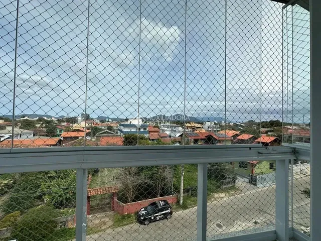 Imagem 11: Imóvel para Venda Possui 190 Metros Quadrados com 3 Quartos em Campeche - Florianópolis