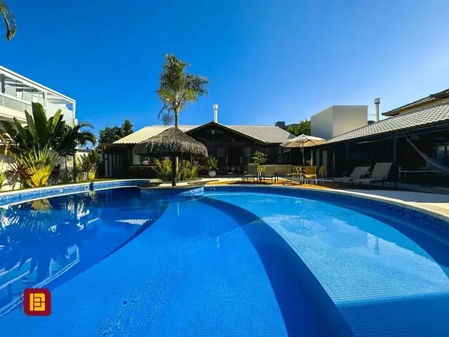 Imagem: Casa de Alto Padrão em Condomínio Fechado