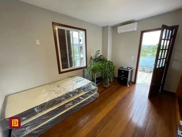 Imagem 4: Casa 5 Dormitorios, Morro das Pedras