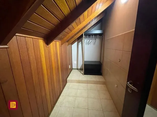 Imagem 11: Casa 5 Dormitorios, Morro das Pedras