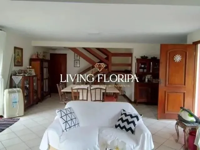 Imagem 6: Aconchegante Casa, com 4 Dormitórios, em Condomínio Fechado, Coma Acesso a Praia!
