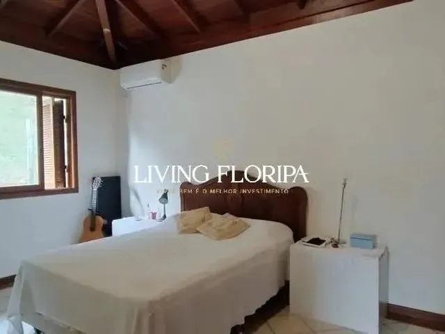 Imagem 16: Aconchegante Casa, com 4 Dormitórios, em Condomínio Fechado, Coma Acesso a Praia!