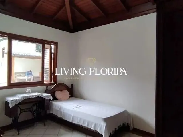 Imagem 7: Aconchegante Casa, com 4 Dormitórios, em Condomínio Fechado, Coma Acesso a Praia!
