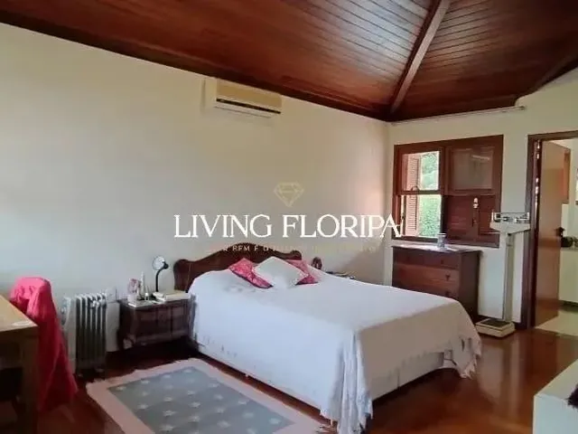 Imagem 11: Aconchegante Casa, com 4 Dormitórios, em Condomínio Fechado, Coma Acesso a Praia!