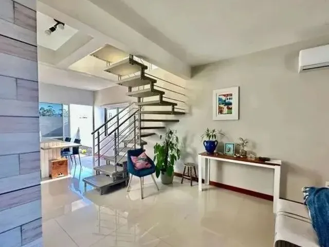 Imagem 13: Casa para Venda, Campeche, 3 Dormitórios, 3 Suítes, 3 Banheiros, 2 Vagas