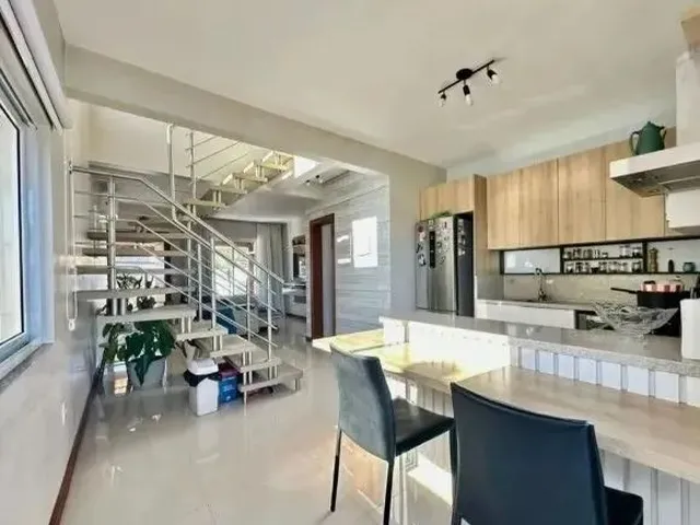 Imagem 8: Casa para Venda, Campeche, 3 Dormitórios, 3 Suítes, 3 Banheiros, 2 Vagas