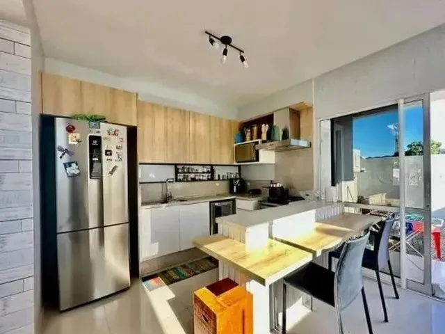 Imagem 7: Casa para Venda, Campeche, 3 Dormitórios, 3 Suítes, 3 Banheiros, 2 Vagas