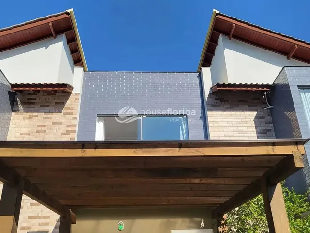Imagem 5: Casa Aconchegante e Mobiliada com 3 Suítes, em Localização Privilegiada, À Venda