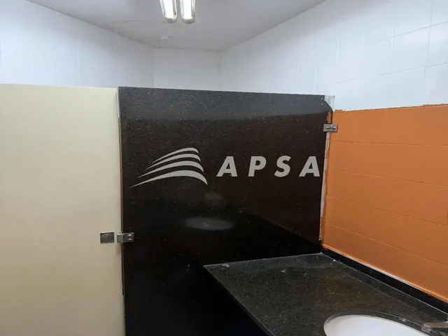Imagem 11: Dê o Próximo Passo no Crescimento do Seu Negócio com Este Conjunto de Salas Comerciais