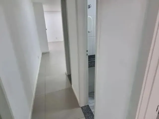 Imagem 4: Centro do Rio Próximo Ao Metrô Carioca Imóvel Comercial em Andar Alto, Excelente