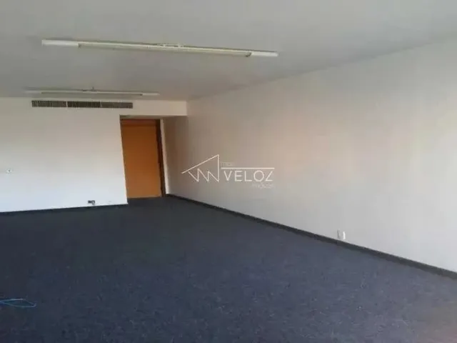 Imagem 4: Sala - / Comercial / Centro