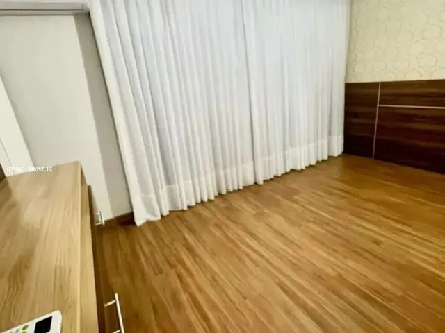 Imagem 9: Sobrado para Venda em São José dos Pinhais, Centro, 5 Dormitórios, 3 Suítes, 4