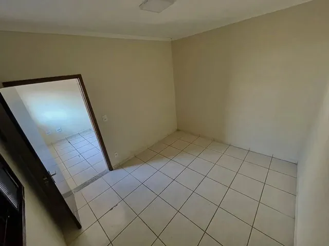 Imagem 10: Vendo Casa Aceito Negociação com Estrangeiros