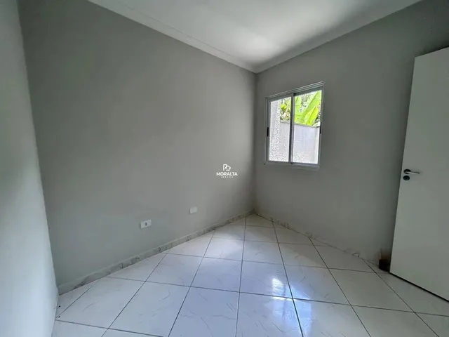 Imagem 2: Casa com 3 Dormitórios Sendo Uma Suíte À Venda - Santo Antonio - São José Dos
