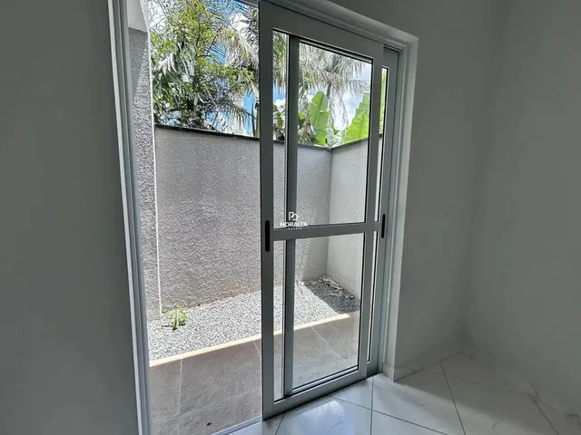 Imagem 5: Casa com 3 Dormitórios Sendo Uma Suíte À Venda - Santo Antonio - São José Dos