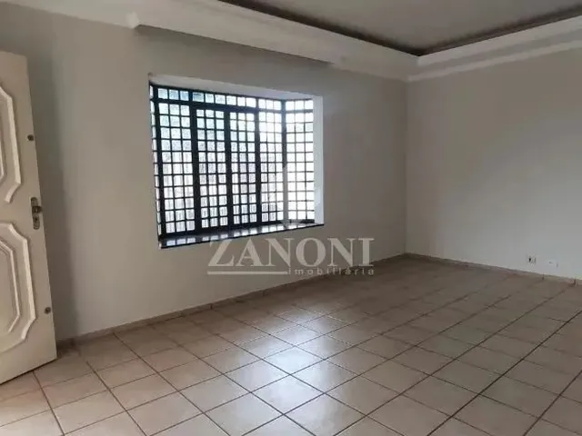 Imagem 5: Casa com 4 Quartos no Jardim América Maringá