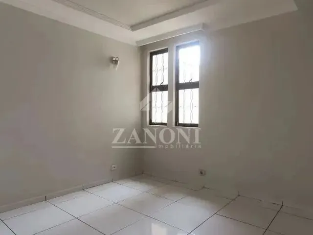 Imagem 6: Casa com 4 Quartos no Jardim América Maringá