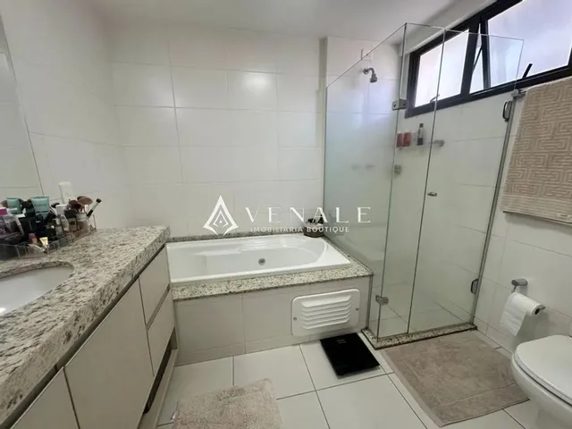 Imagem 8: Apartamento À Venda em Maringá, Zona 07, com 3 Quartos, com 121.27 M², Edifício Farol