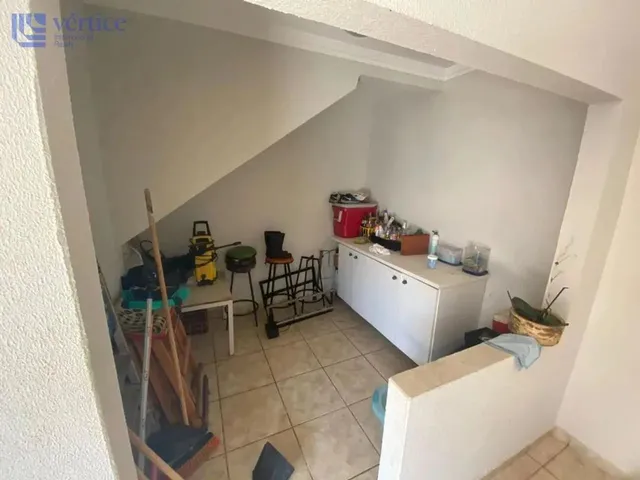 Imagem 13: Casa À Venda em Maringá, Parque das Laranjeiras, com 3 Quartos, com 265 M²