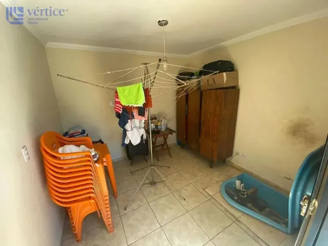 Imagem 16: Casa À Venda em Maringá, Parque das Laranjeiras, com 3 Quartos, com 265 M²
