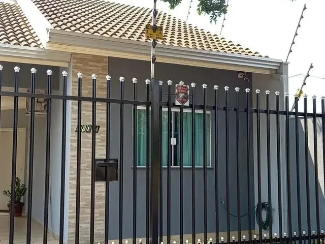 Imagem 1: Casa À Venda em Maringá - Parque das Grevíleas