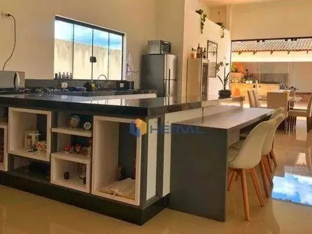 Imagem 3: Casa com 4 Quartos À Venda, 380 M² - Jardim Real - Maringá/Pr