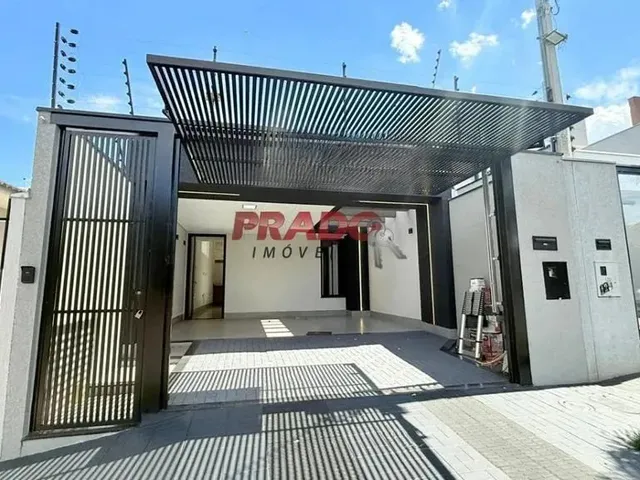 Imagem 2: Casa À Venda em Maringá, Jardim Paris, com 3 Quartos, com 105 M²