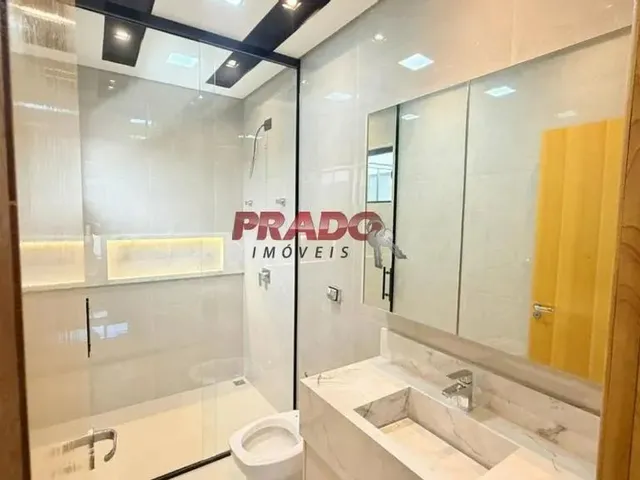 Imagem 3: Casa À Venda em Maringá, Jardim Paris, com 3 Quartos, com 105 M²