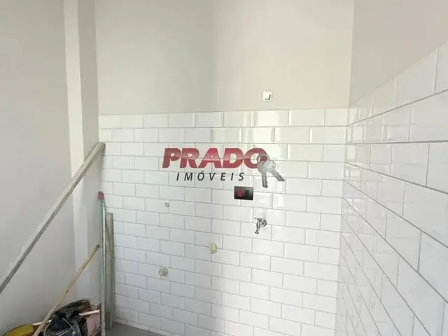 Imagem 9: Casa À Venda em Maringá, Jardim Paris, com 3 Quartos, com 105 M²