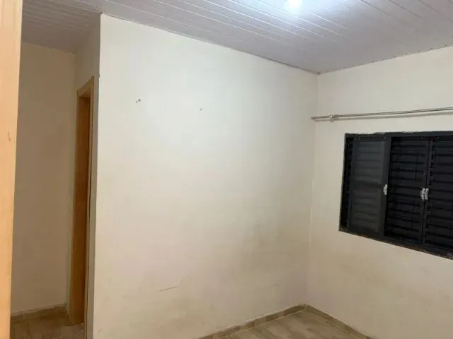 Imagem 4: Direitos de Imóvel Residencial- 3 Quartos (1 Suíte/Edícula), 2 Banheiros, Área Gorumet