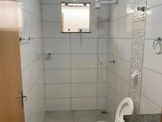 Imagem 9: Direitos de Imóvel Residencial- 3 Quartos (1 Suíte/Edícula), 2 Banheiros, Área Gorumet