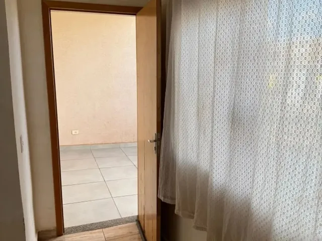 Imagem 14: Direitos de Imóvel Residencial- 3 Quartos (1 Suíte/Edícula), 2 Banheiros, Área Gorumet